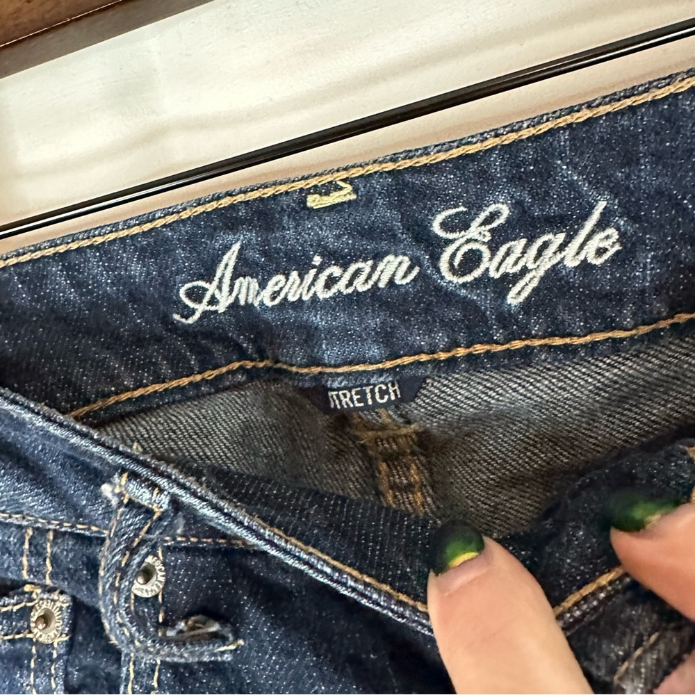 AMERICAN EAGLE Women’s Size 6 Denim Jeans Boy Fit Style Stretch Ankle Mid Rise - Picture 8 of 15